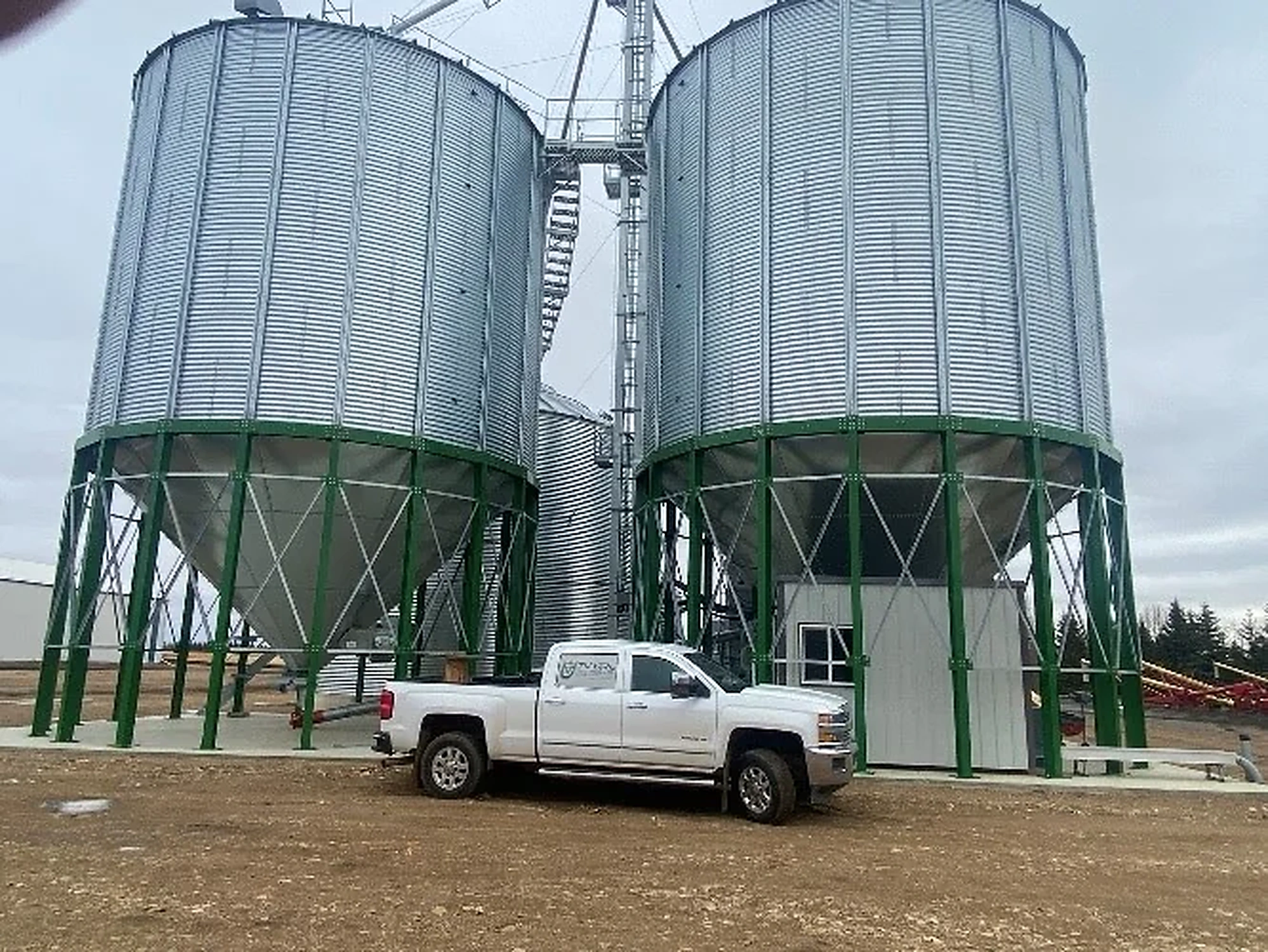 Electrical work at a grain-dryer site